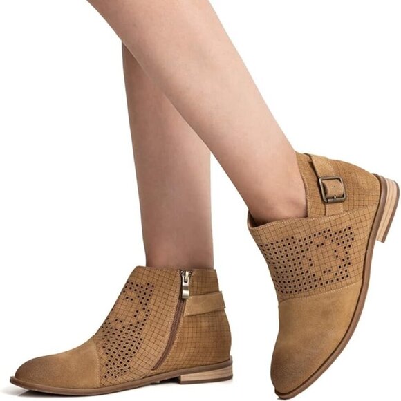 Antelope Women’s Keeton Booties Sz. 39 Anthropologie Sundance New - Picture 1 of 6